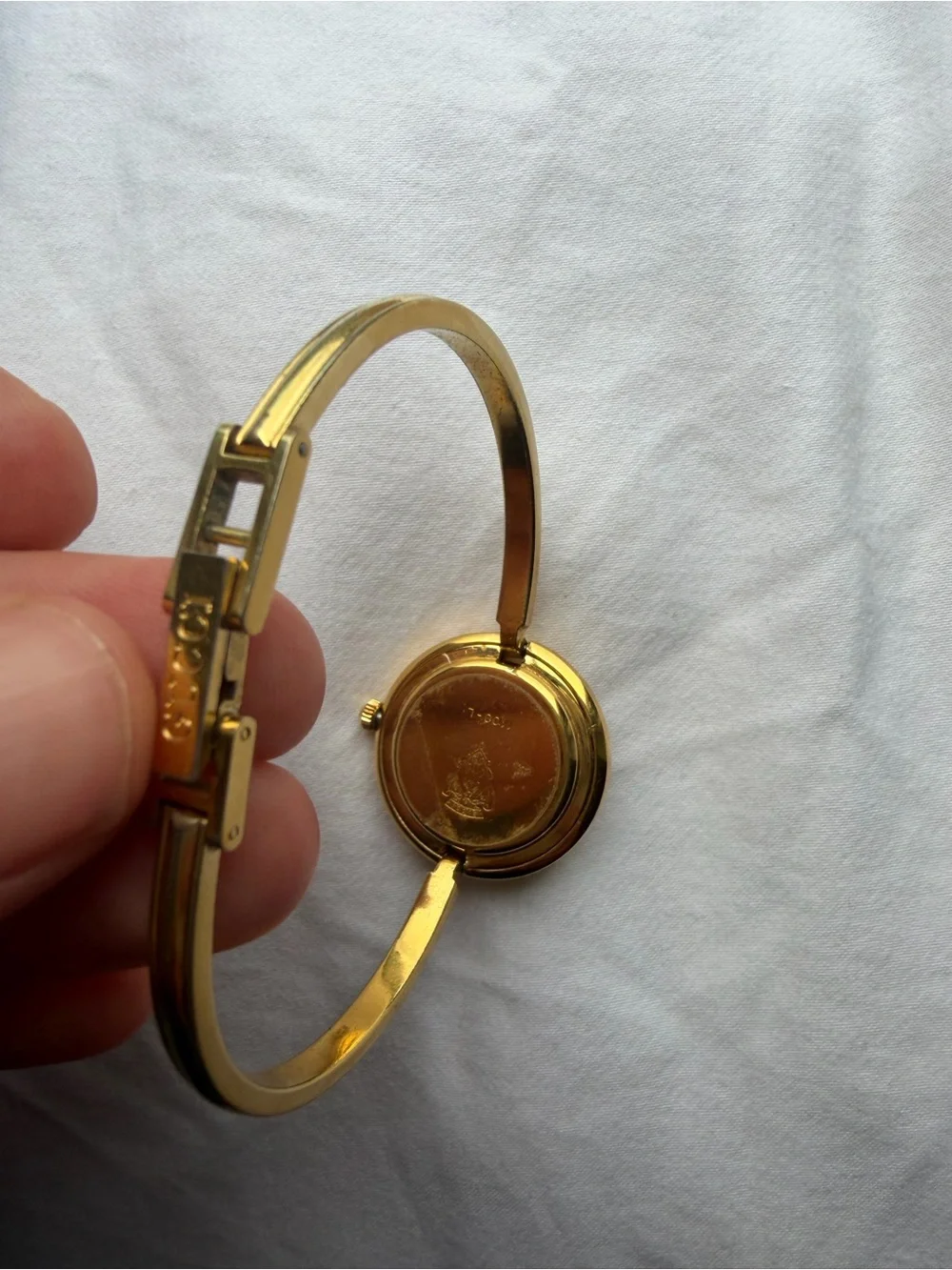 Gucci Gold Bezel Watch